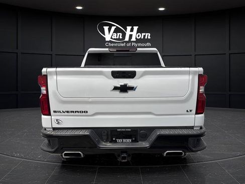 Used 2021 Chevrolet Silverado 1500 LT Trail Boss w/ Convenience Package II image 12