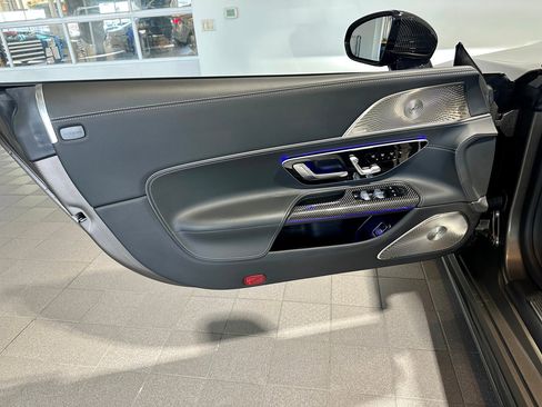 Certified 2022 Mercedes-Benz SL 63 AMG 4MATIC image 10