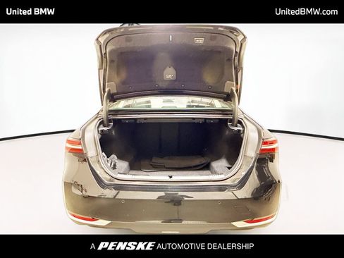 Used 2026 BMW 530i RWD image 14