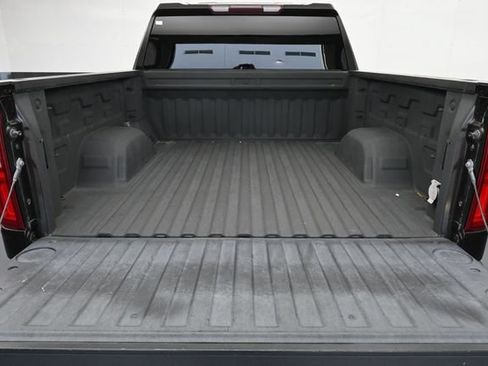 Used 2020 Chevrolet Silverado 1500 LTZ w/ Safety Package AWD/4WD image 31