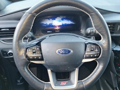 Used 2023 Ford Explorer ST w/ Equipment Group 401A image 9