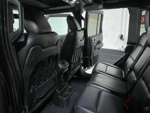 Used 2020 Jeep Wrangler Unlimited Rubicon AWD/4WD image 12