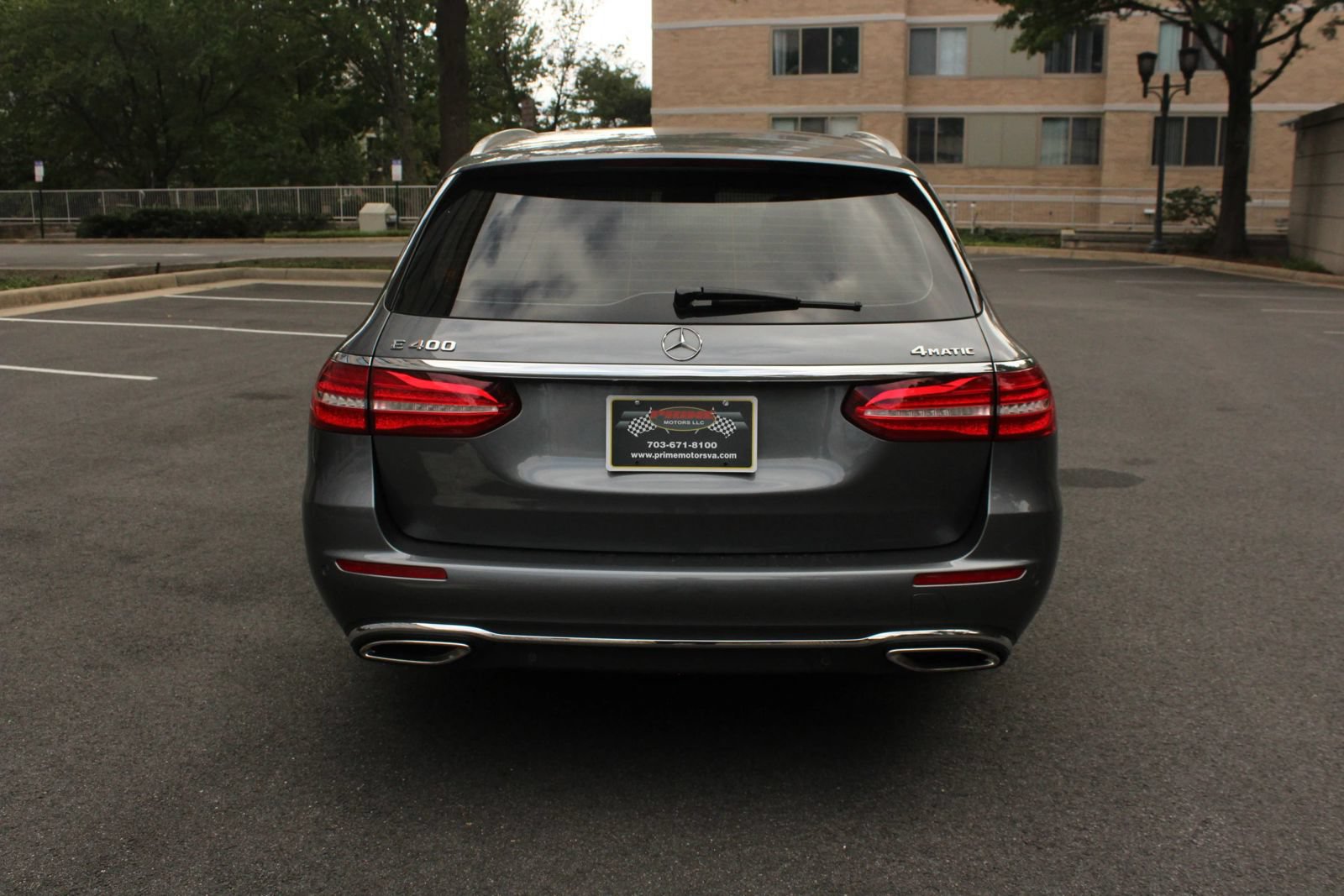 Used 2018 Mercedes-Benz E 400 4MATIC Wagon w/ Premium 3 Package image 8