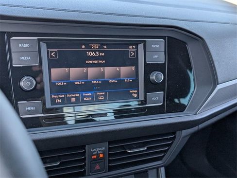 Certified 2024 Volkswagen Jetta S image 20