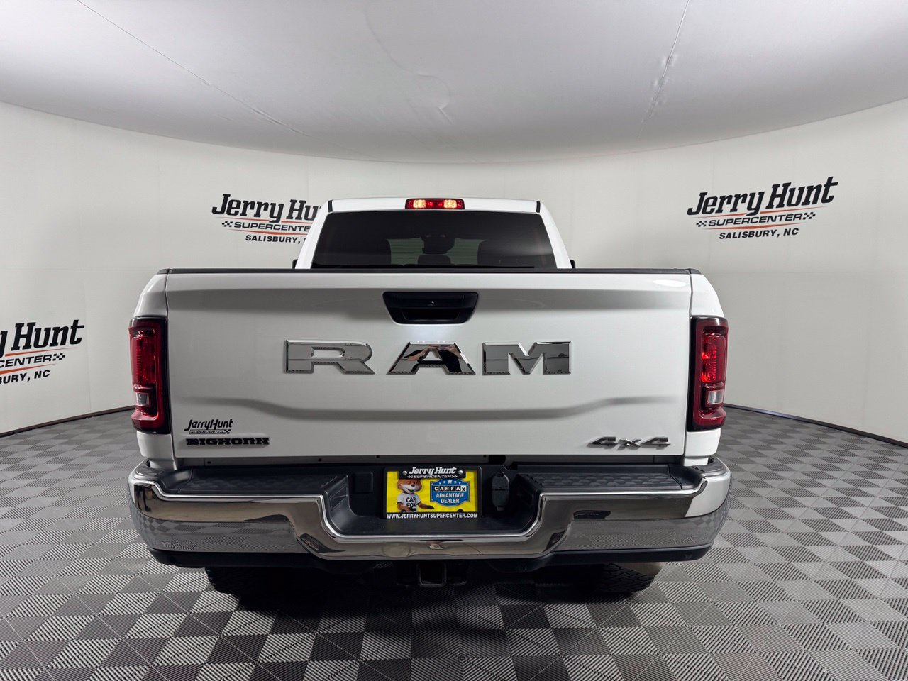 Used 2025 RAM 2500 Big Horn AWD/4WD image 6