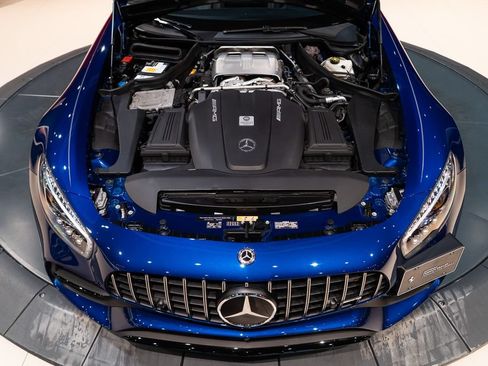 Used 2019 Mercedes-Benz AMG GT Roadster image 18