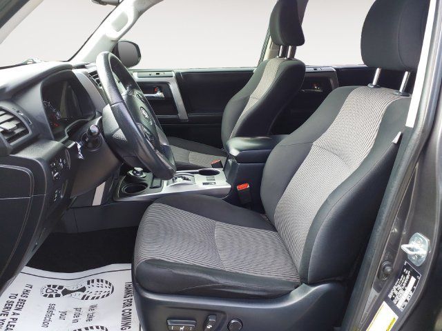 Used 2023 Toyota 4Runner SR5 AWD/4WD image 11