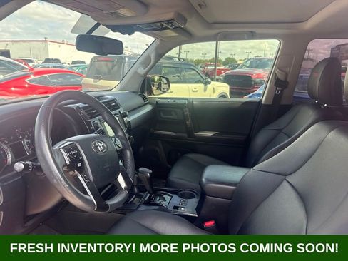 Used 2019 Toyota 4Runner TRD Off-Road Premium AWD/4WD image 8