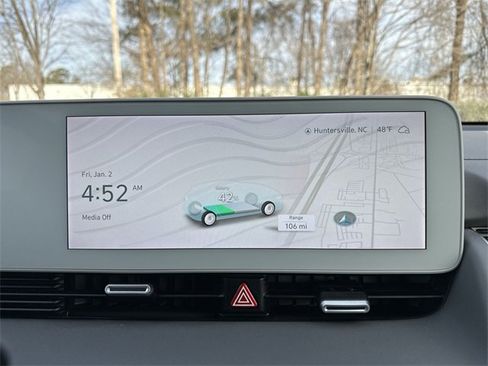 Used 2023 Hyundai Ioniq 5 SEL image 23