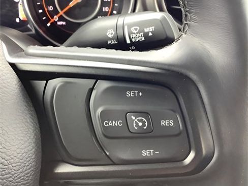 Certified 2022 Jeep Gladiator Sport image 24