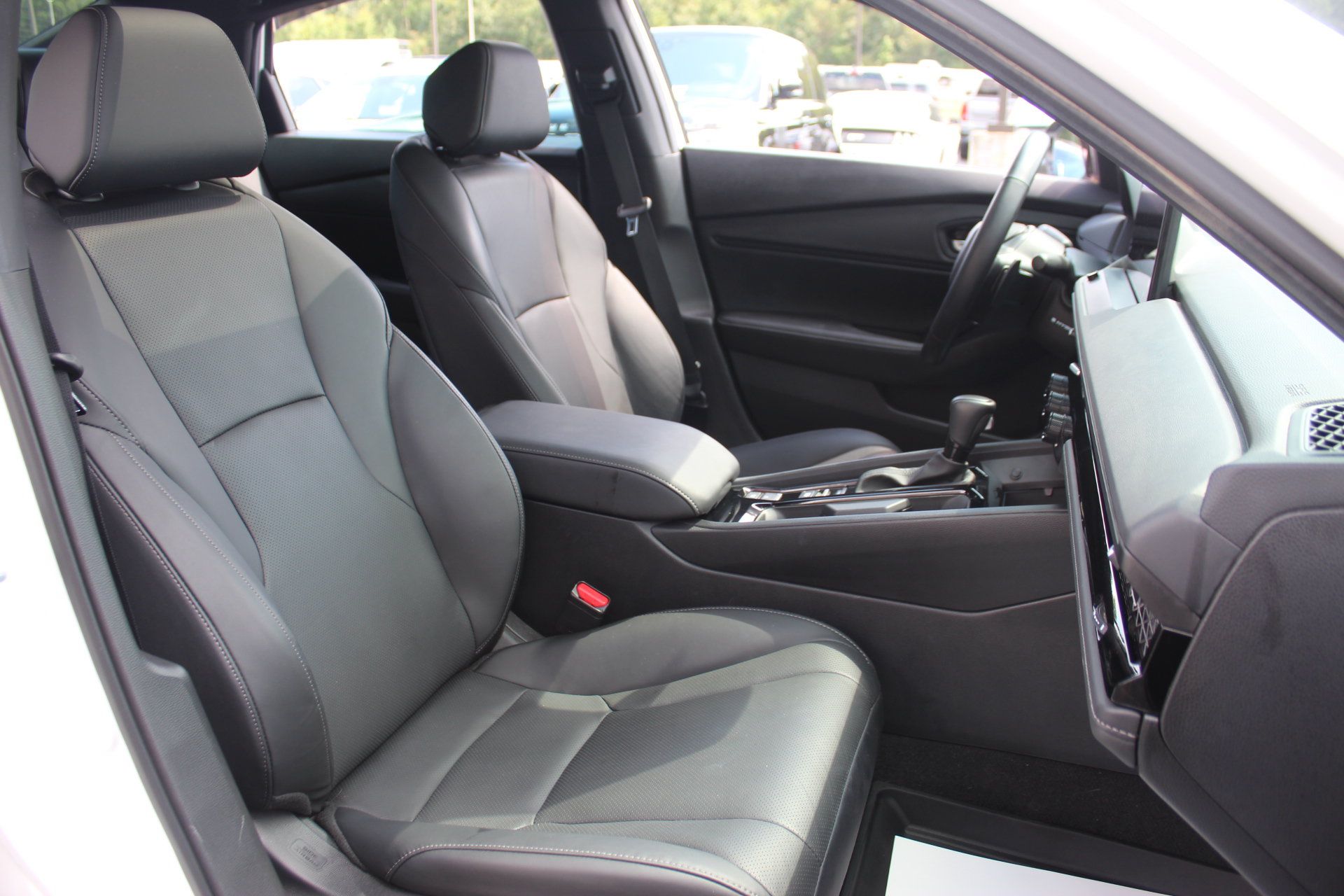 Used 2025 Honda Accord Sport image 35