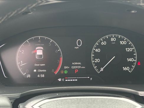 Used 2025 Honda Civic Sport image 26