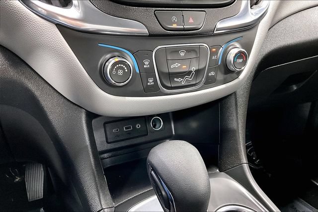 Used 2024 Chevrolet Equinox LS w/ Driver Confidence II Package FWD image 16