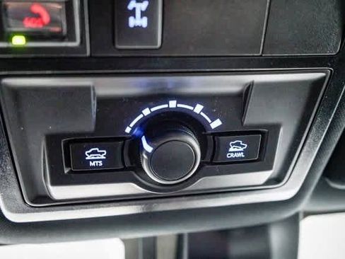 Certified 2021 Toyota Tacoma TRD Off-Road image 22