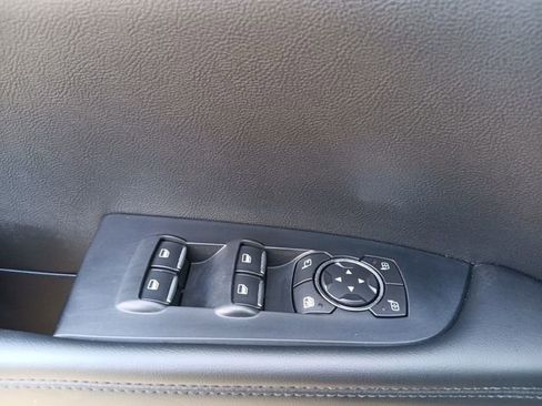 Used 2022 Lincoln Nautilus AWD image 13