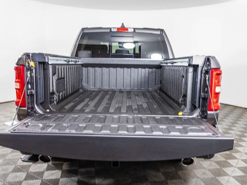 New 2026 RAM 1500 Big Horn AWD/4WD image 32