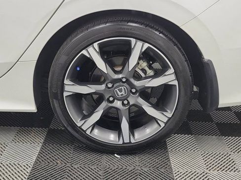 Certified 2025 Honda Civic Sport Touring image 11