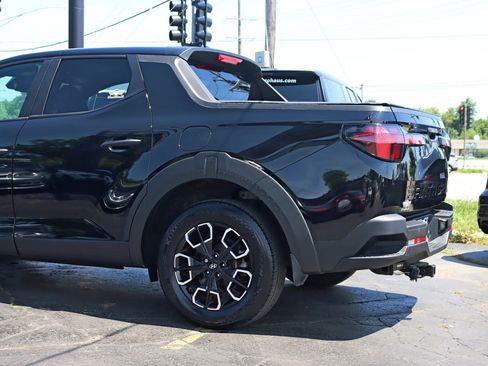 Used 2024 Hyundai Santa Cruz SE AWD/4WD image 12