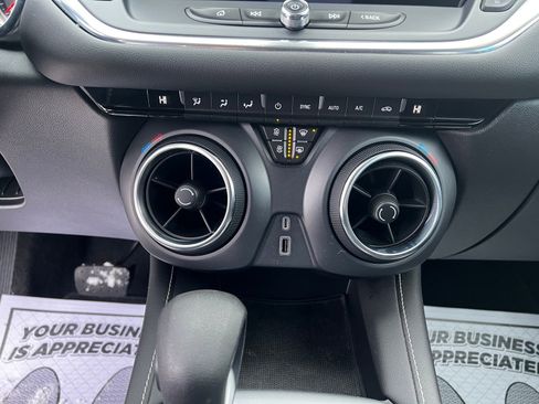 Used 2023 Chevrolet Blazer LT w/ Driver Confidence Package image 17