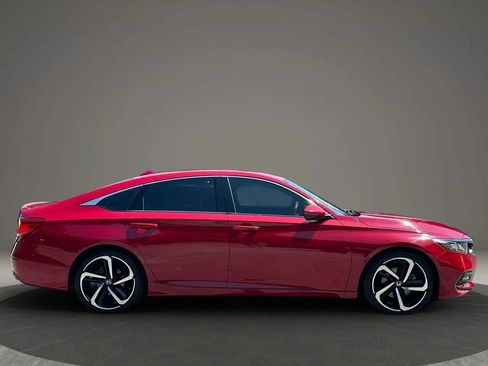 Used 2020 Honda Accord Sport image 2