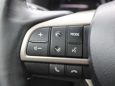 Used 2017 Lexus ES 350 w/ Luxury Package image 32