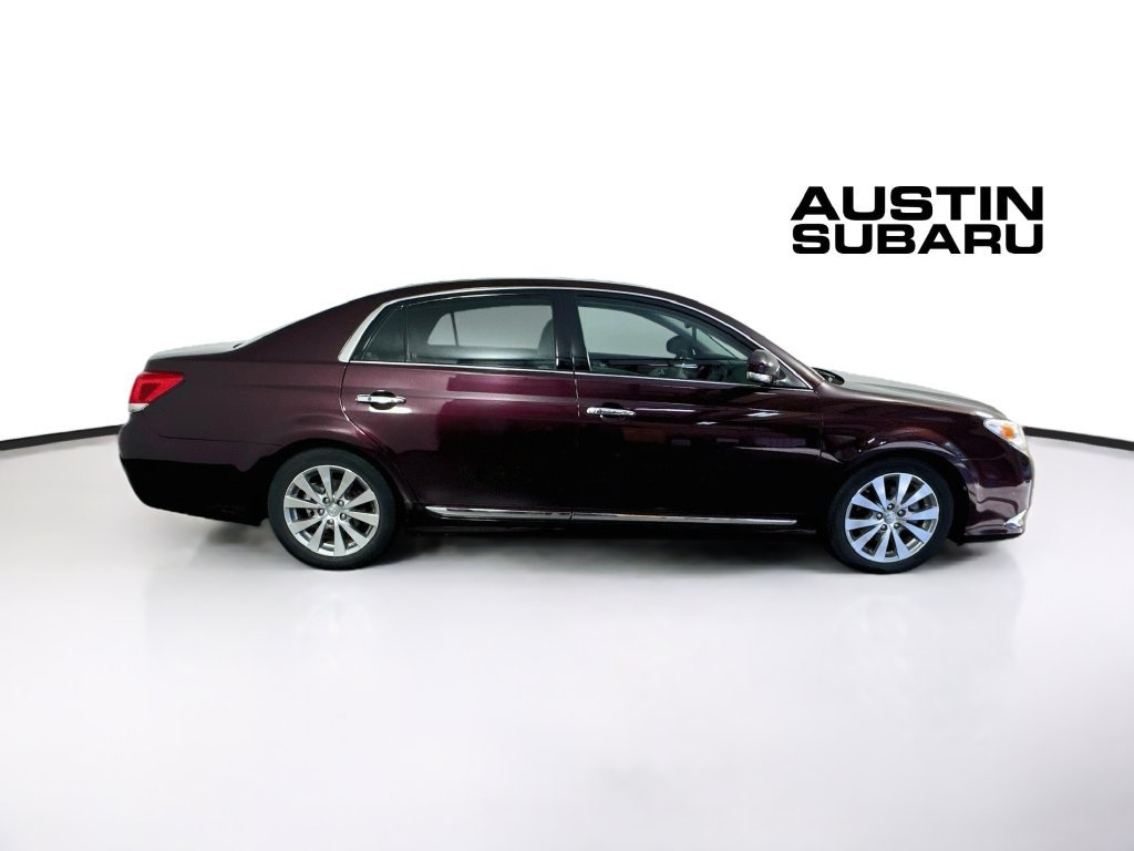 Used 2012 Toyota Avalon Limited FWD image 6