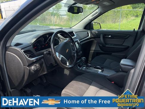 Used 2017 Chevrolet Traverse LT AWD/4WD image 11