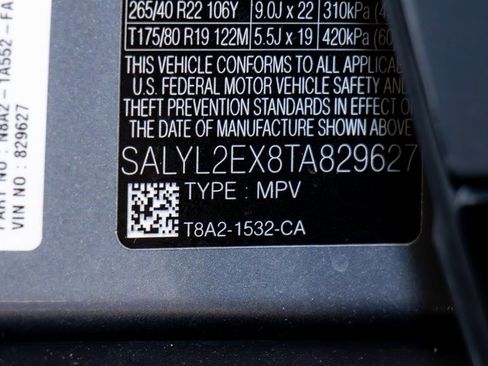 New 2026 Land Rover Range Rover Velar Dynamic SE image 23