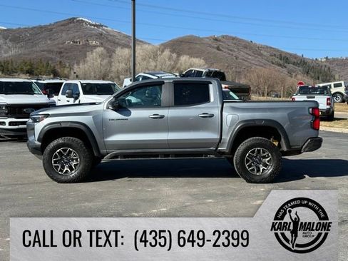 Used 2023 Chevrolet Colorado ZR2 w/ ZR2 Convenience Package III image 3