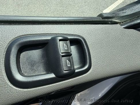 Used 2024 Ford Transit 350 XL RWD image 19