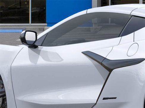 New 2025 Chevrolet Corvette E-Ray w/ Stealth Interior Trim Package image 13