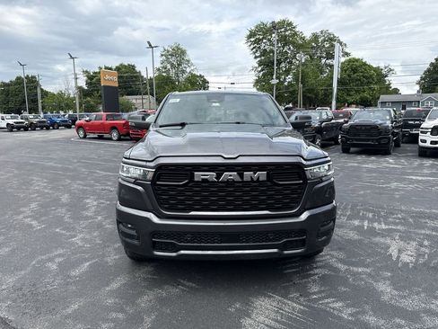 New 2026 RAM 1500 4x4 Crew Cab image 16