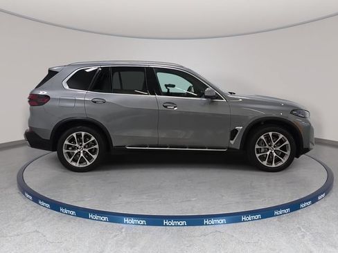 Certified 2025 BMW X5 xDrive40i w/ Climate Comfort Package AWD/4WD image 4