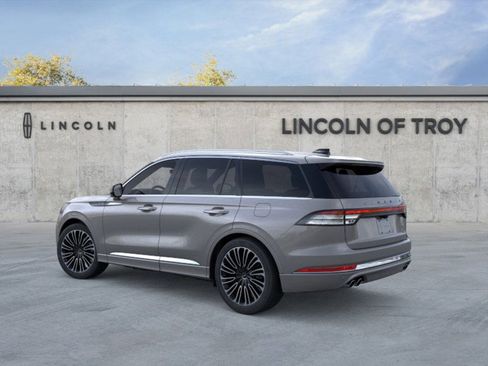 New 2025 Lincoln Aviator Black Label image 4