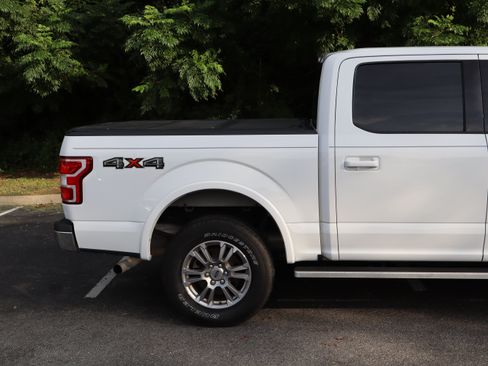 Used 2019 Ford F150 Lariat AWD/4WD image 12