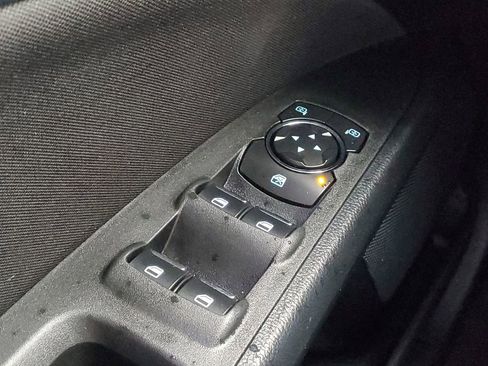 Used 2020 Ford Fusion SE image 14