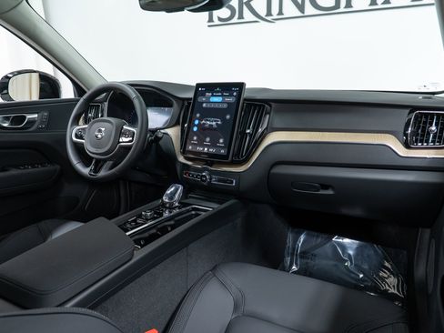 New 2026 Volvo XC60 B5 Plus w/ Protection Package Premier image 14