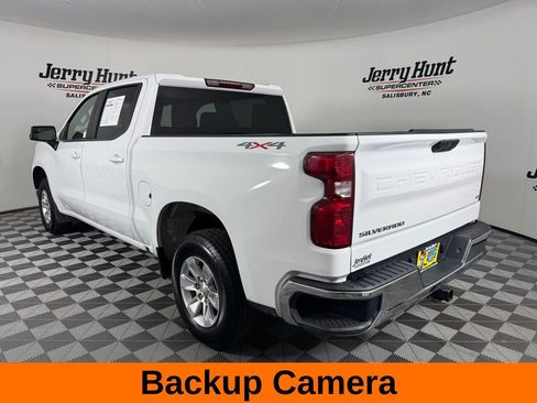 Used 2025 Chevrolet Silverado 1500 LT image 9