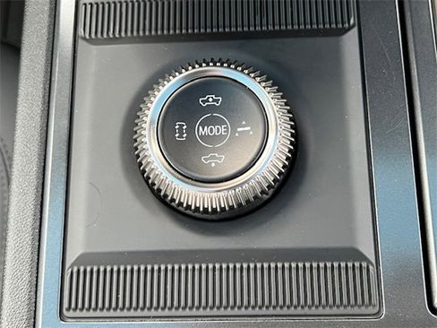 New 2025 GMC Hummer EV 3X image 28