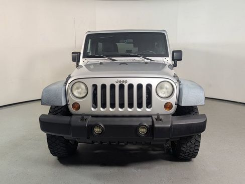 Used 2012 Jeep Wrangler Unlimited Sport AWD/4WD image 2