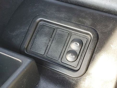 Used 2001 BMW Z3 2.5i RWD image 24