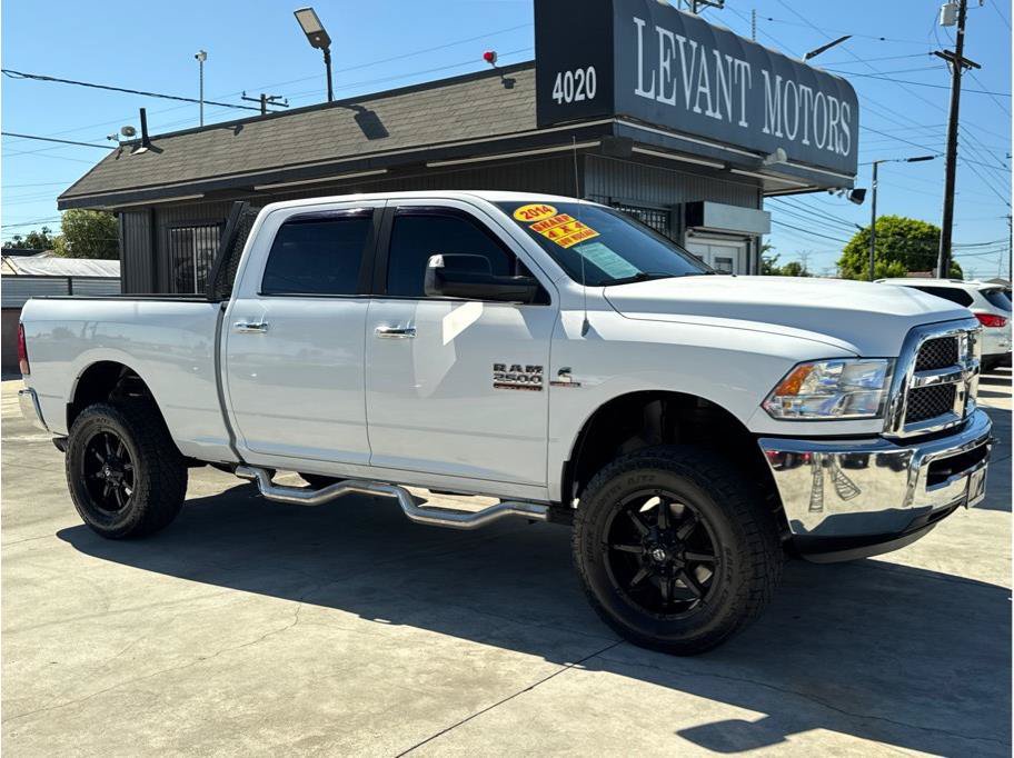 Used 2014 RAM 2500 SLT AWD/4WD image 44
