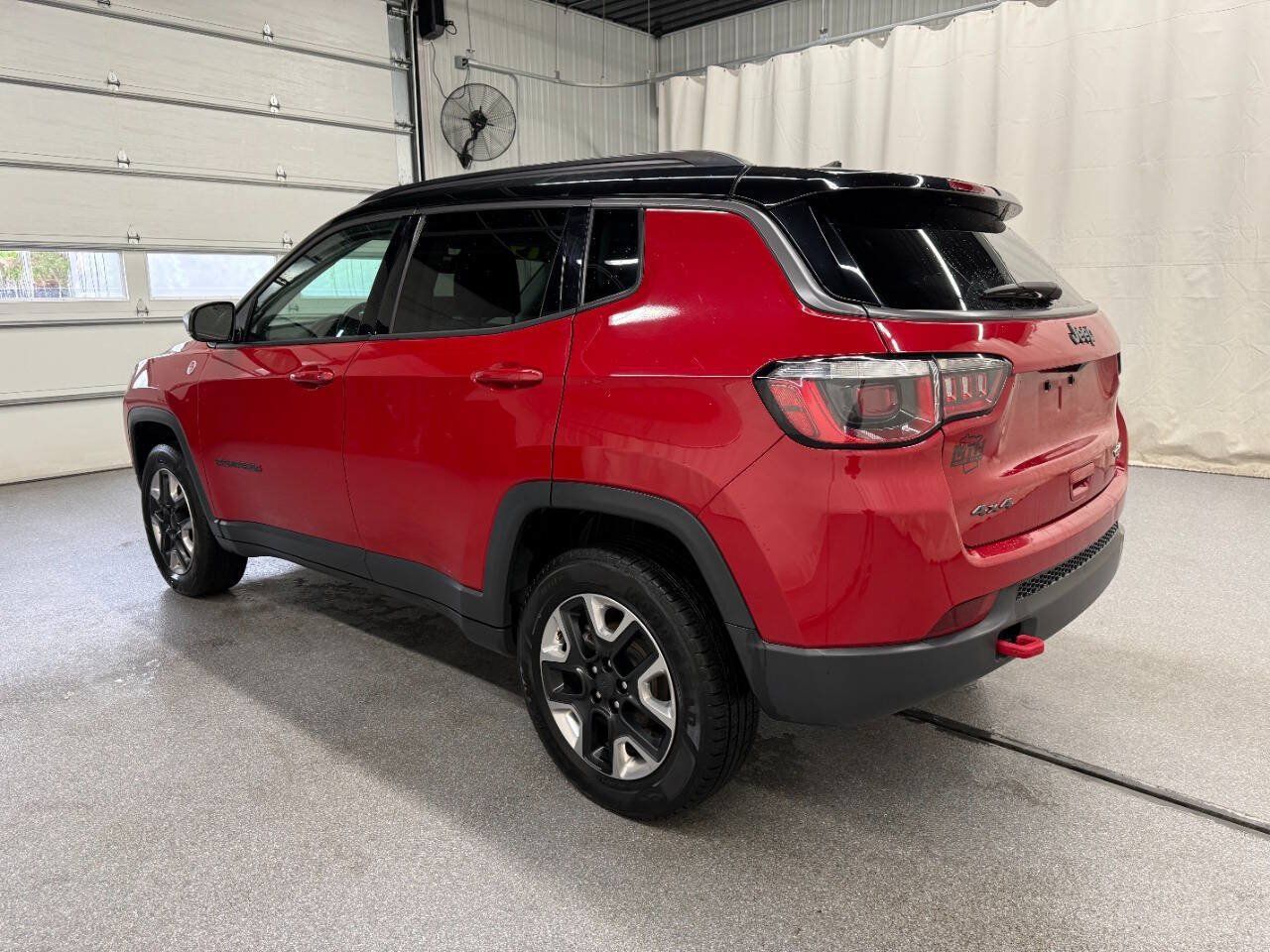Used 2018 Jeep Compass Trailhawk w/ Cold Weather Group AWD/4WD image 6
