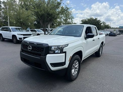 Used 2025 Nissan Frontier S RWD image 1