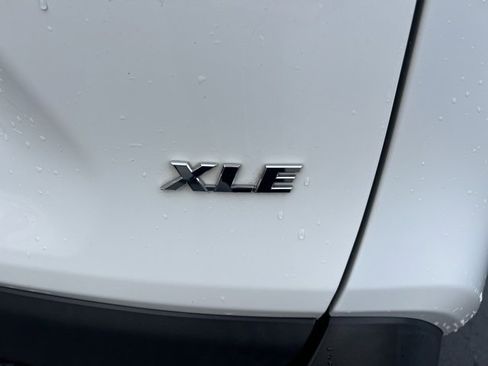Certified 2019 Toyota RAV4 XLE image 9