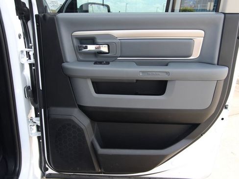 Used 2020 RAM 1500 Classic Warlock RWD image 33