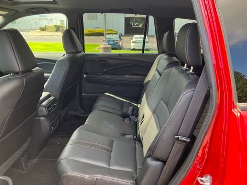 Used 2024 Honda Passport TrailSport image 11