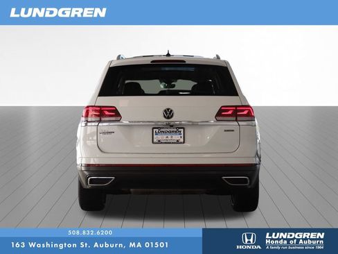 Used 2021 Volkswagen Atlas SEL AWD/4WD image 32