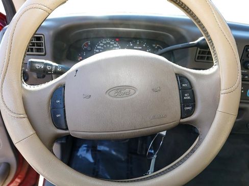 Used 2002 Ford F250 Lariat AWD/4WD image 17