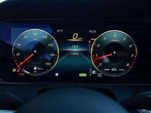 Used 2023 Mercedes-Benz E 450 Coupe image 21